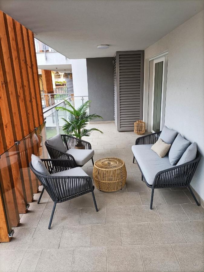 Lake Dream Apartment With Pool In Bardolino Extérieur photo