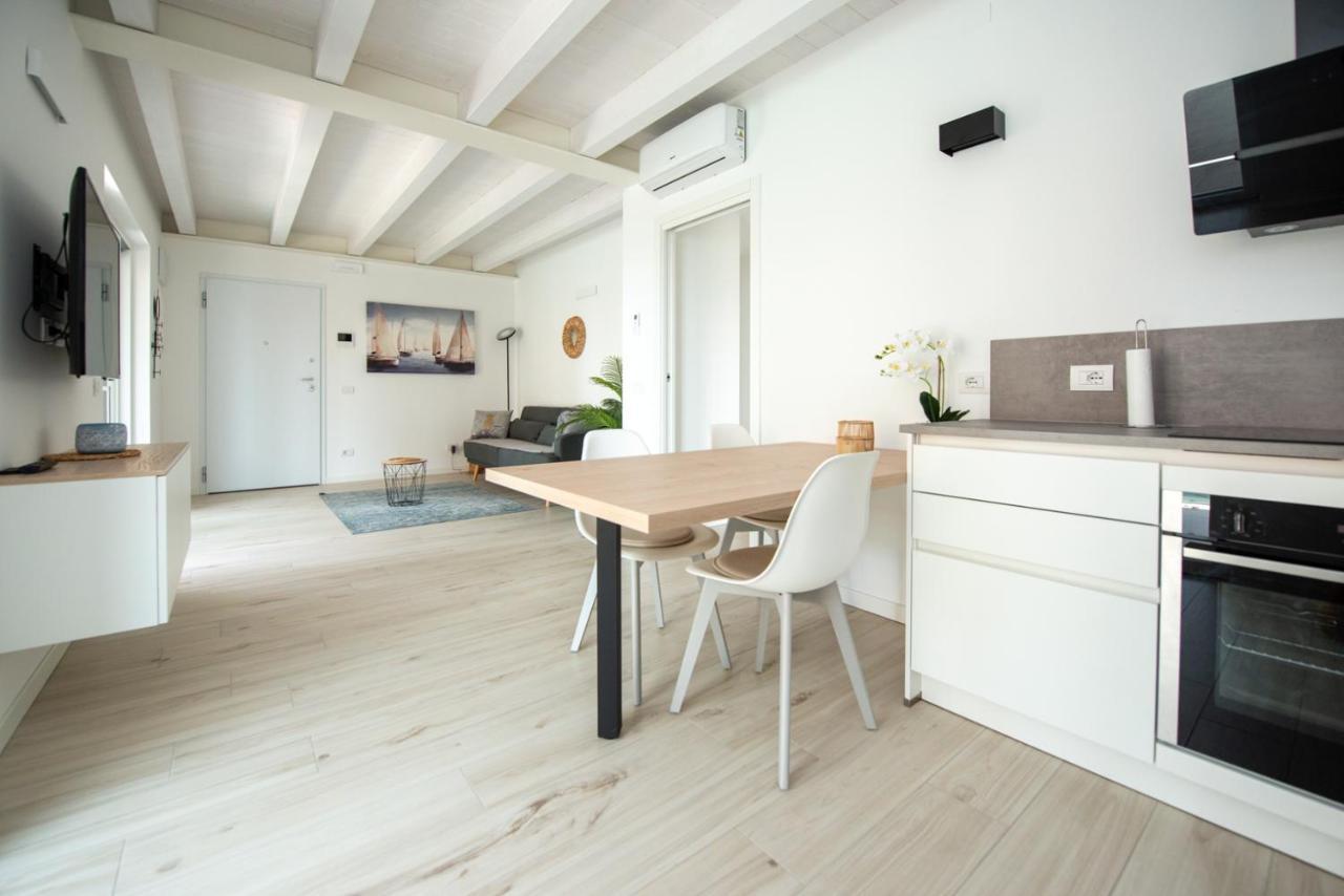 Lake Dream Apartment With Pool In Bardolino Extérieur photo
