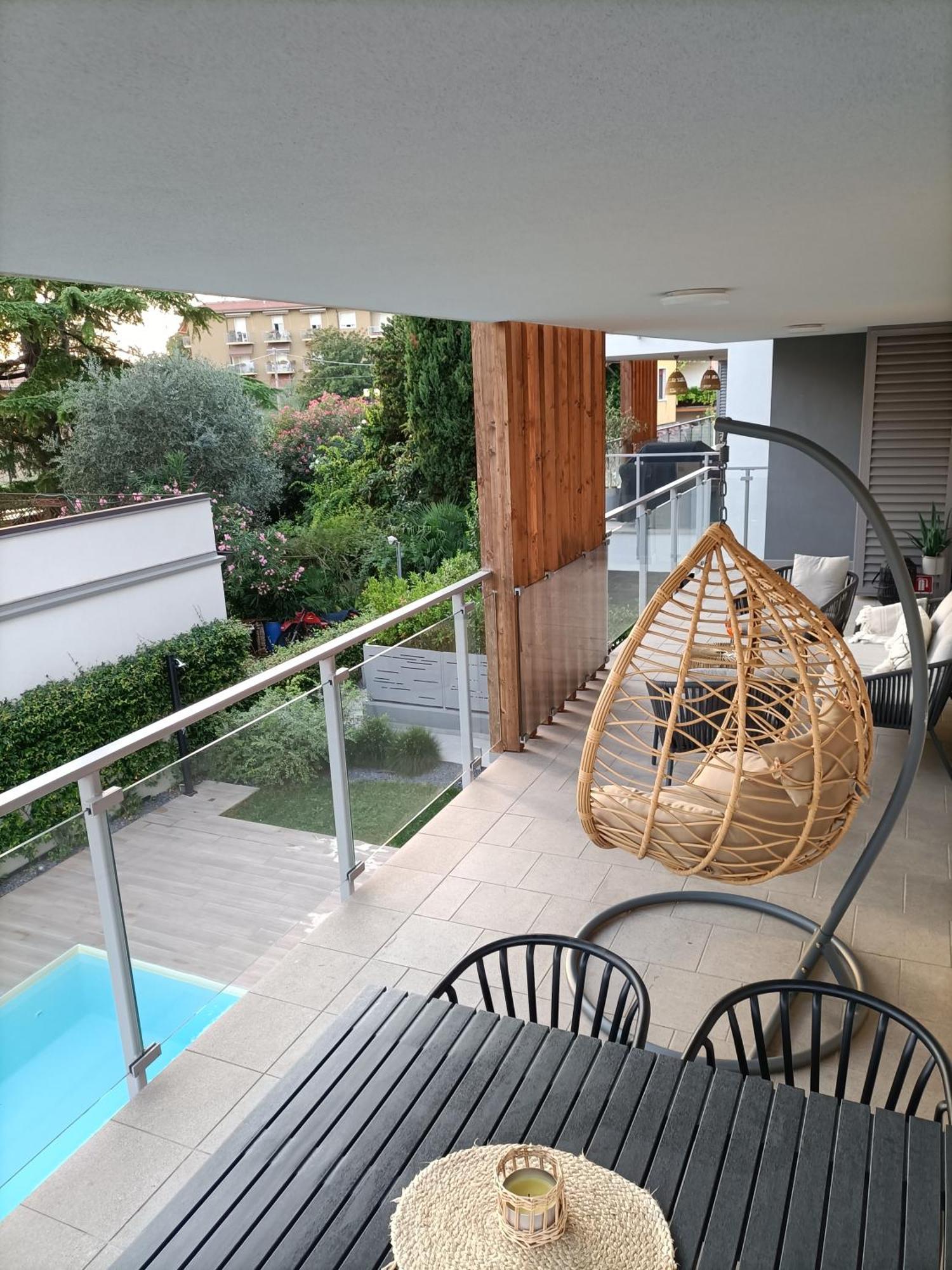 Lake Dream Apartment With Pool In Bardolino Extérieur photo